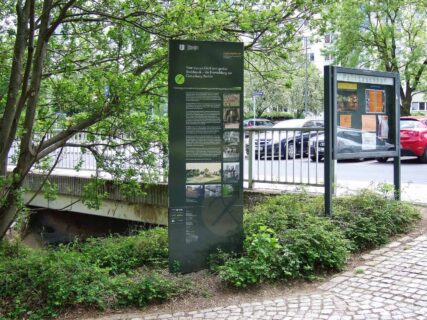 Info-Stele des Archaeo-Pfades Dresden am Palitzsch-Museum Info Stele des Archaeo Pfades Dresden am Palitzsch Museum